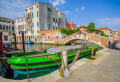 Bateau coloré à Venise, Italie