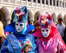 Masques au carnaval annuel de Venise, en Italie