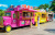 Food Trucks colorés, île de Hainan, Chine