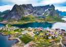 Vue aérienne de l’une des îles Lofoten, Norvège