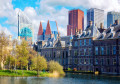 Château de Binnenhof au bord du lac Hofvijver, La Haye