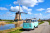 Camping-car VW et moulin à vent à Alkmaar