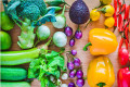 Composition arc-en-ciel des légumes