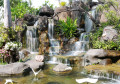 Jardin de cascade au Wat Salaloi, Thaïlande