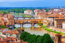 Vue panoramique sur le fleuve Arno, Florence, Italie