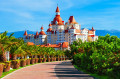 Château de Bogatyr dans le parc à thème de Sotchi, Russie