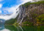 Cascade dans le fjord de Geiranger, Norvège