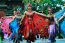 Danse du paon à Jakarta, Indonésie