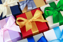 Boîtes cadeaux avec nœuds