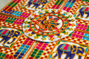 Broderie indienne multicolore