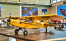 Yellow Piper J3 Cub à Friedrichshafen, Allemagne