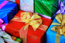 Boîtes cadeaux colorées