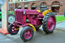 Exposition des tracteurs anciens à Moscou