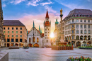 Place Marienplatz à Dawn, Munich, Allemagne
