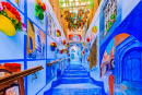 Chemin étroit de la Médine de Chefchaouen, Maroc