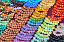 Bracelets faits de pierres semi-précieuses