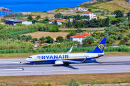 Boeing 737-800 de Ryanair à l’aéroport de Skiathos, Grèce