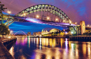 Le pont du Tyne la nuit, Angleterre