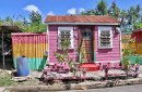 Maison colorée à St. John’s, Antigua-et-Barbuda