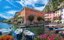 Vue de Limone, lac de Garde, Italie