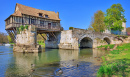 Vieux Moulin sur le Pont, Vernon, Normandie, France