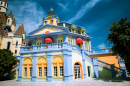 Château de conte de fées dans le parc de la terre de Vinpearl, Vietnam